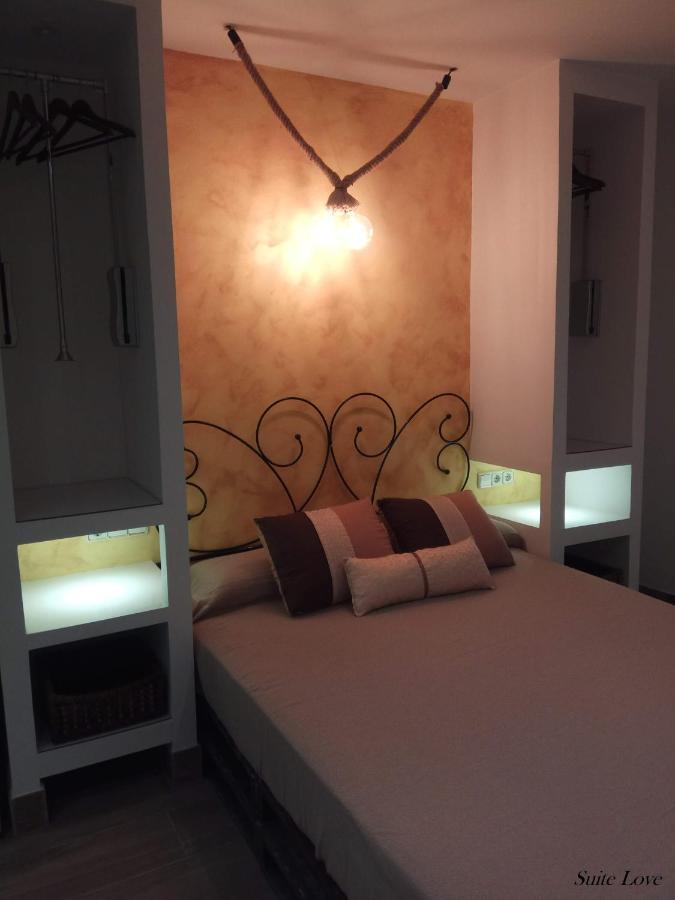 Suite Love Jacuzzi Uceda Extérieur photo