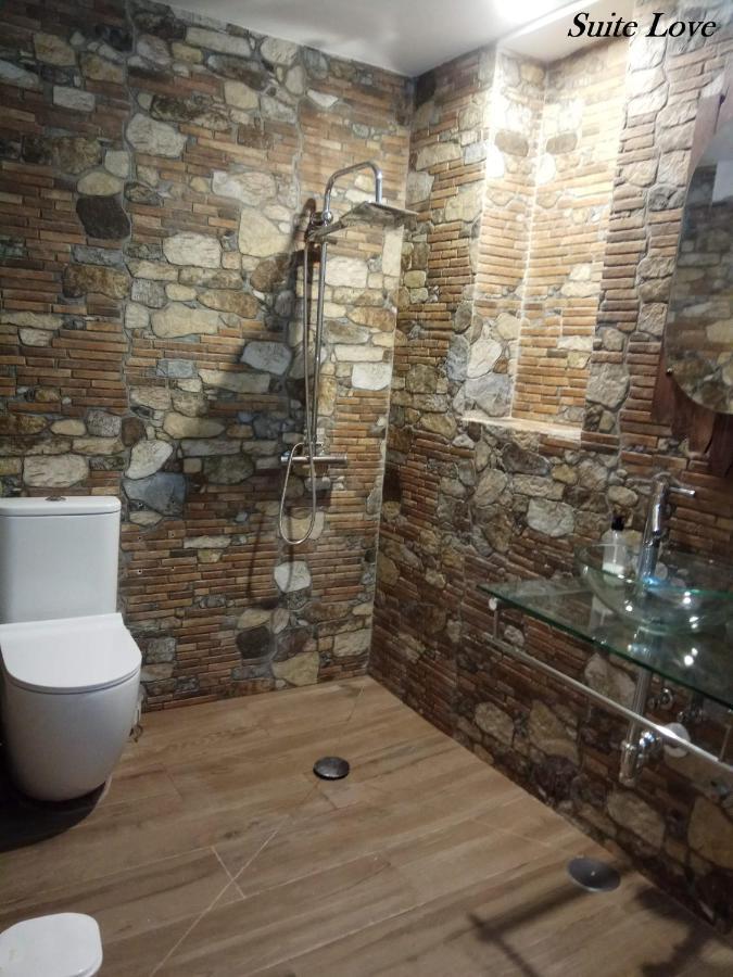 Suite Love Jacuzzi Uceda Extérieur photo